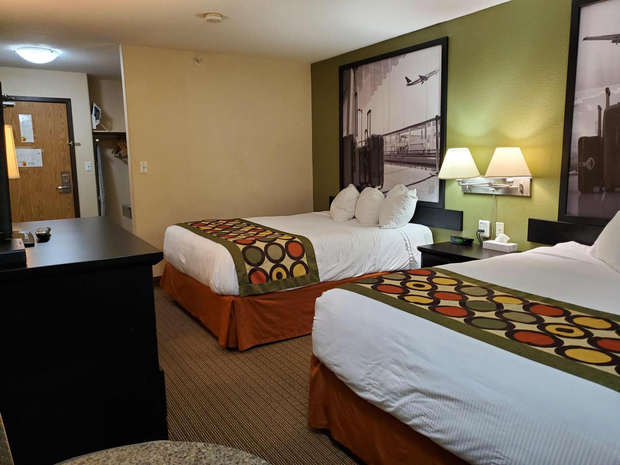 Hotel Super 8 By Wyndham Edmonton International Airport Leduc Exterior foto